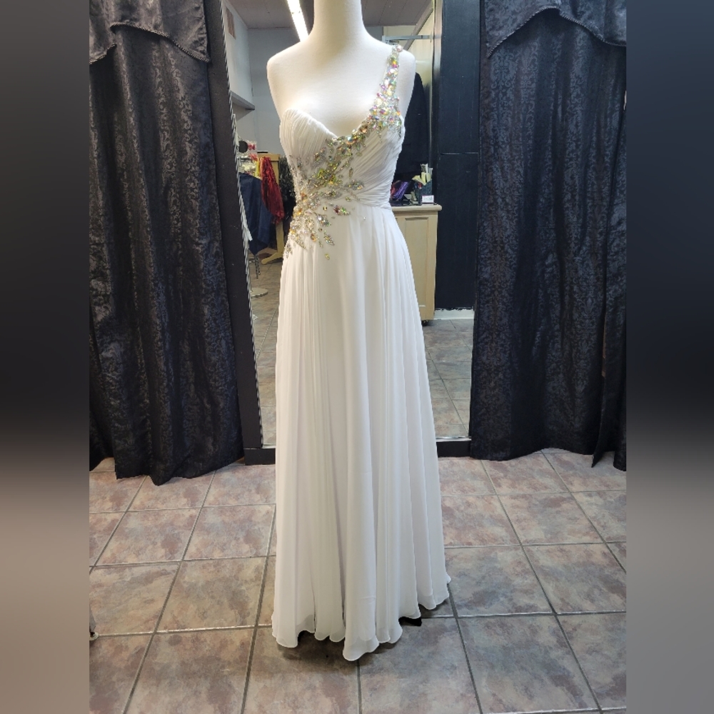 PARTY TIME FORMALS WHITE 2 PROM DRESS